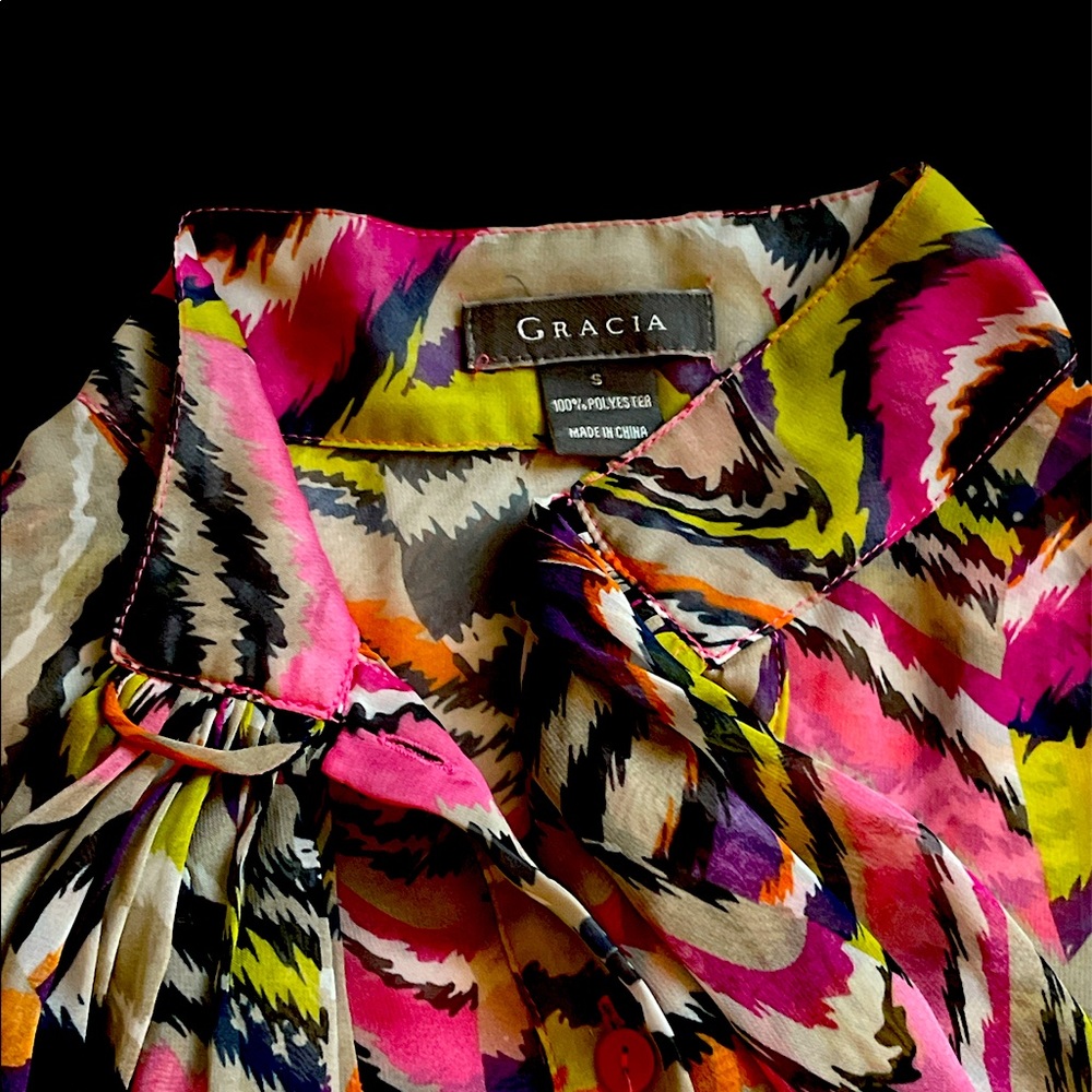 Beautiful Multicolored blouse, Zise S